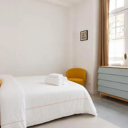 Appartamento Bnbnova - Saint-Germain 2Br Near Notre-Dame Parigi